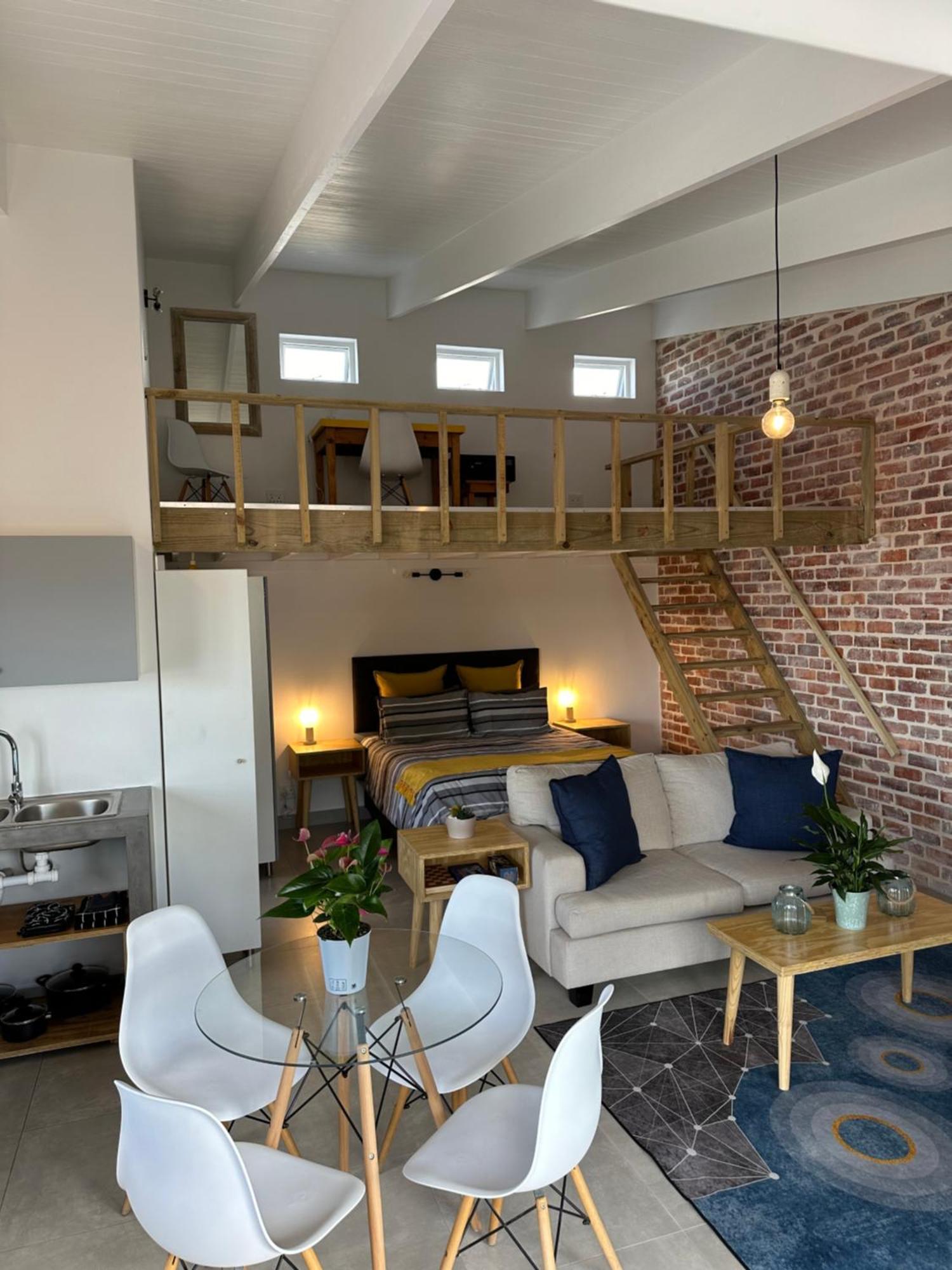 Modern Apartments Downtown Plettenberg Bay Extérieur photo